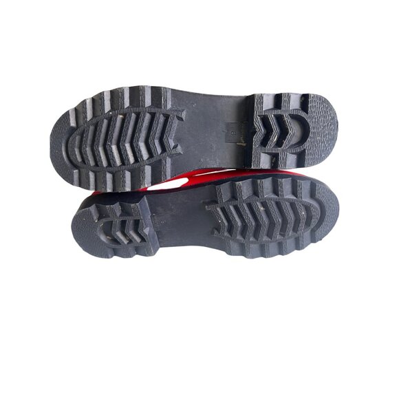 Red Rain Boots Size 9 Black Straps Durable Rubber Sole Striped Inner Lining - Picture 5 of 6